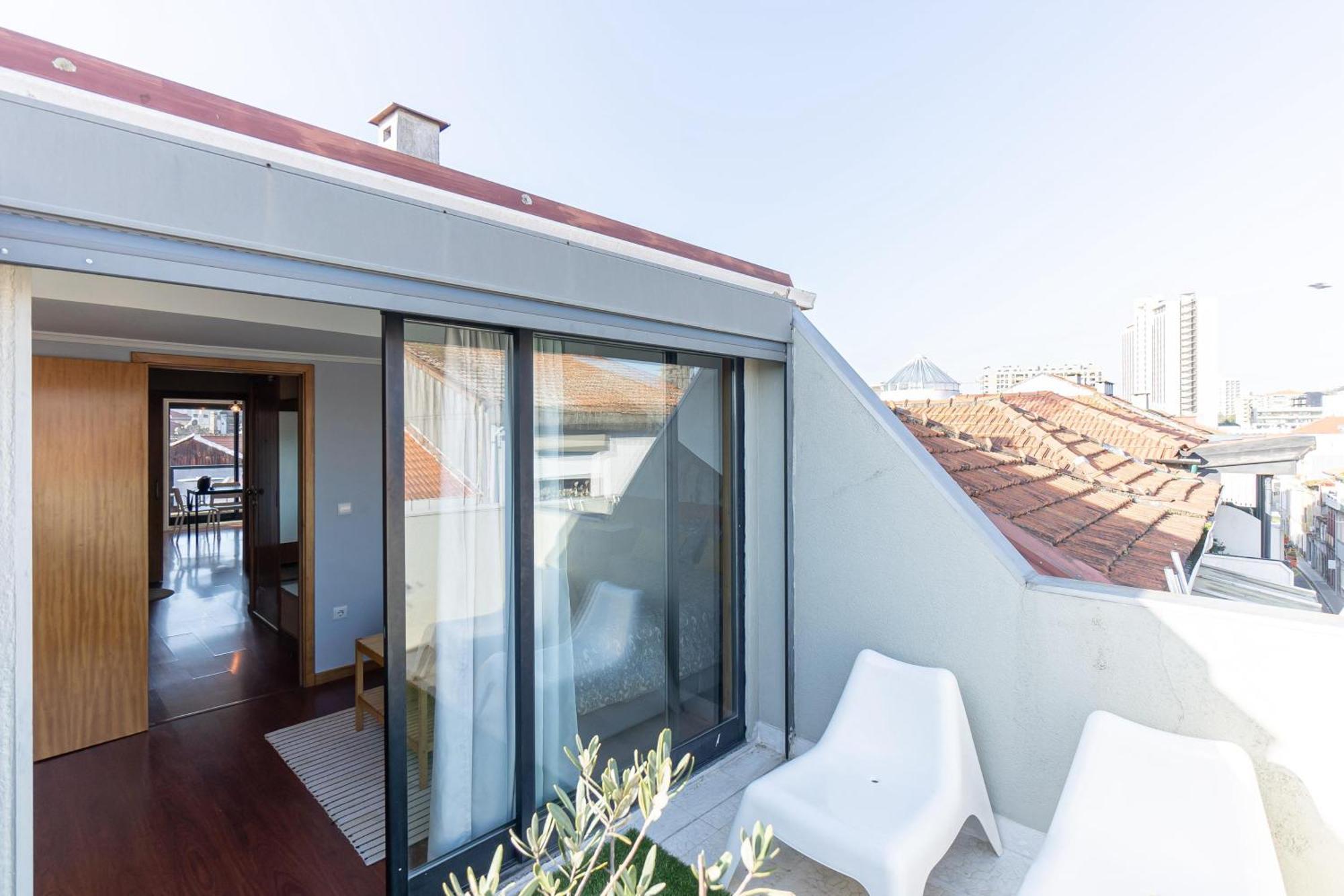 Top Floor Apartment With Sunny Balconies 波尔图 外观 照片